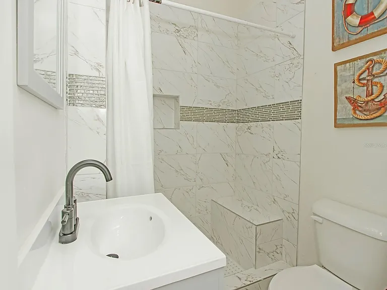 15434 Markham Dr #101 — Photo 3