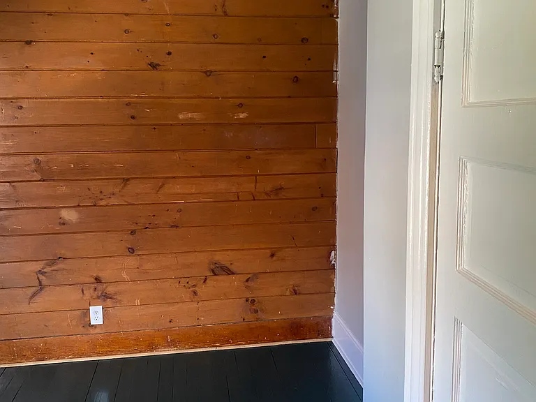157 Hathaway St #3W — Photo 6