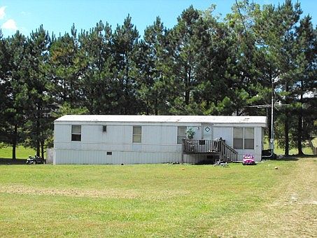 2nd image of 10823 Church Rd