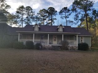 911 Evergreen Cir, Eastman, GA 31023