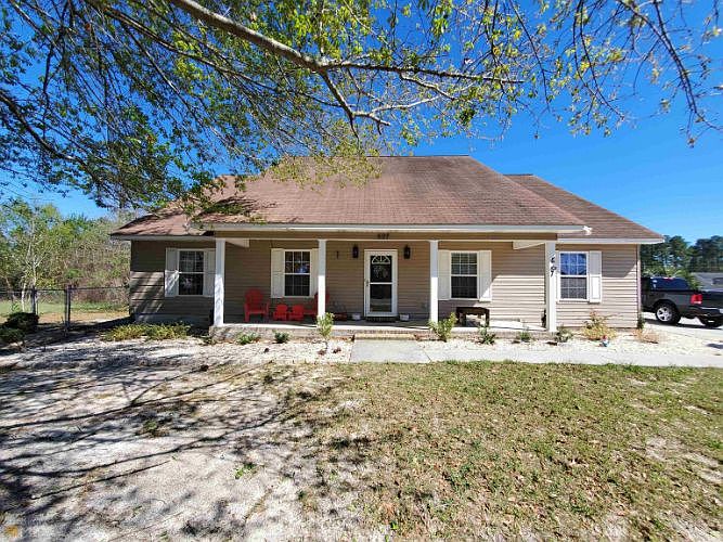 1st image of 607 Lancelot Ct #0