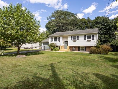 24 Hillside Circle, Brookfield, CT, 06804