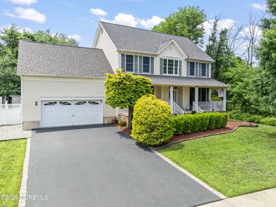25 Hamilton Hill Road, Lincroft, NJ, 07738