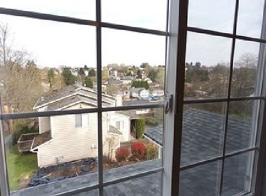 3rd image of 6518 24th Ave NE