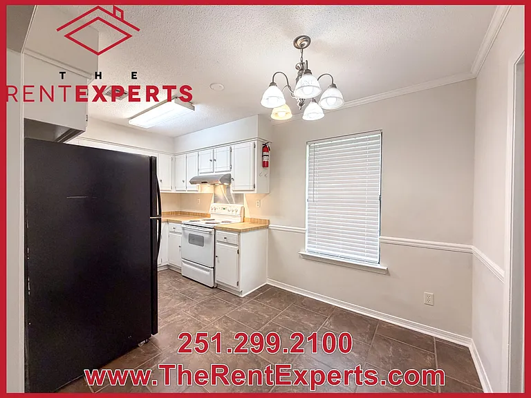 8613 McAllister Dr — Photo 5