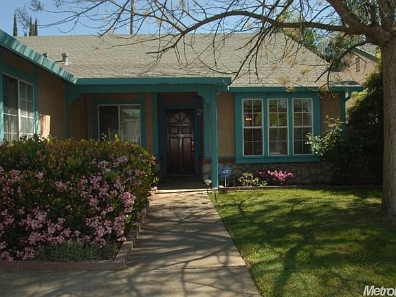 2nd image of 2615 Stoughton Way