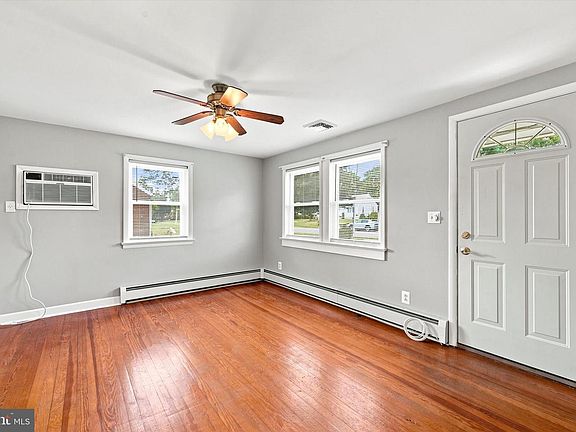 2nd image of 319 Clear Spring Rd