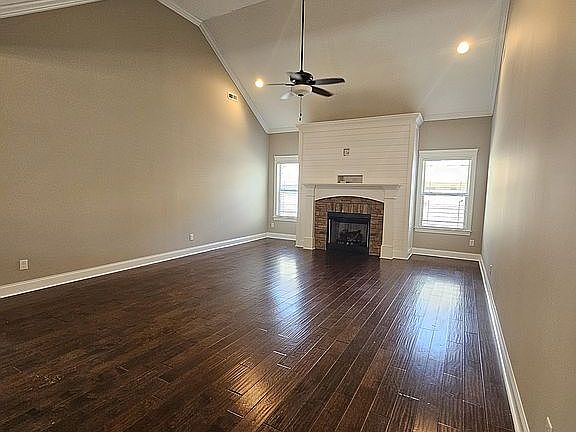4th image of 273 Running Oak Dr