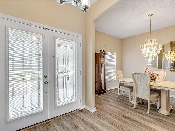 3rd image of 349 Mariners Gate Dr