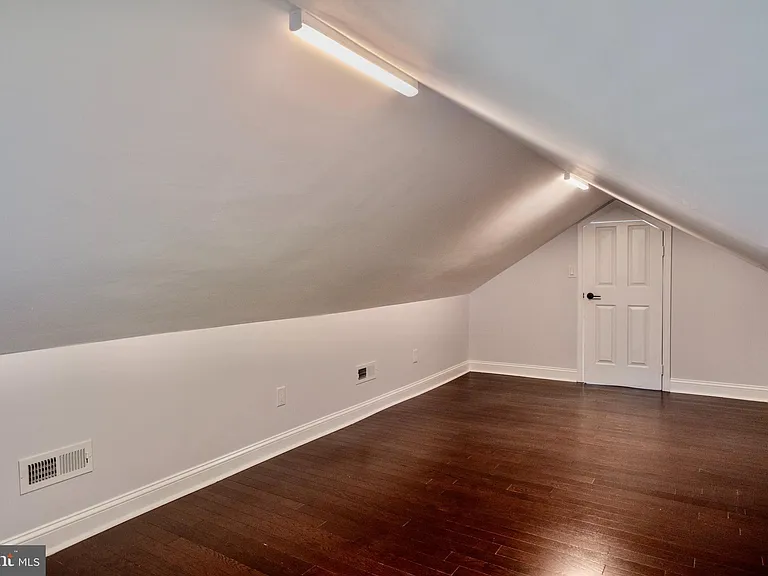 48540 Mattapany Rd — Photo 14