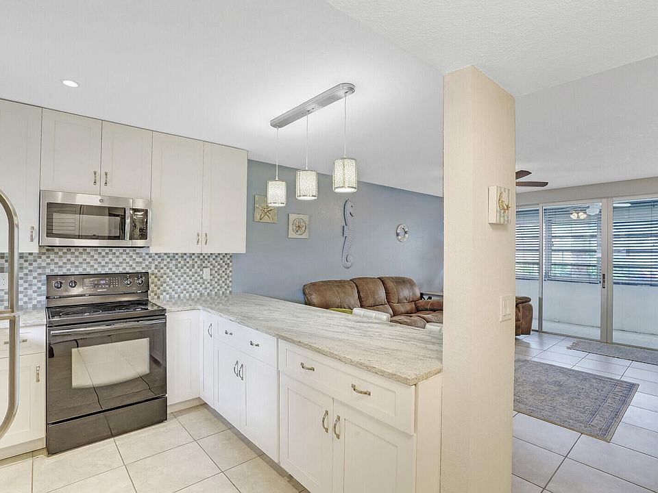 1st image of 2540 Boundbrook Boulevard #108