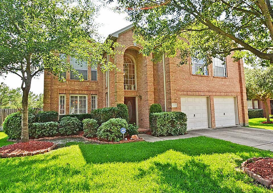 Fantastic Cul-De-Sac Lot!
