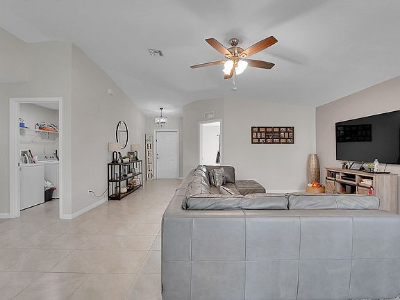 5th image of 3886 SW Mckim Street