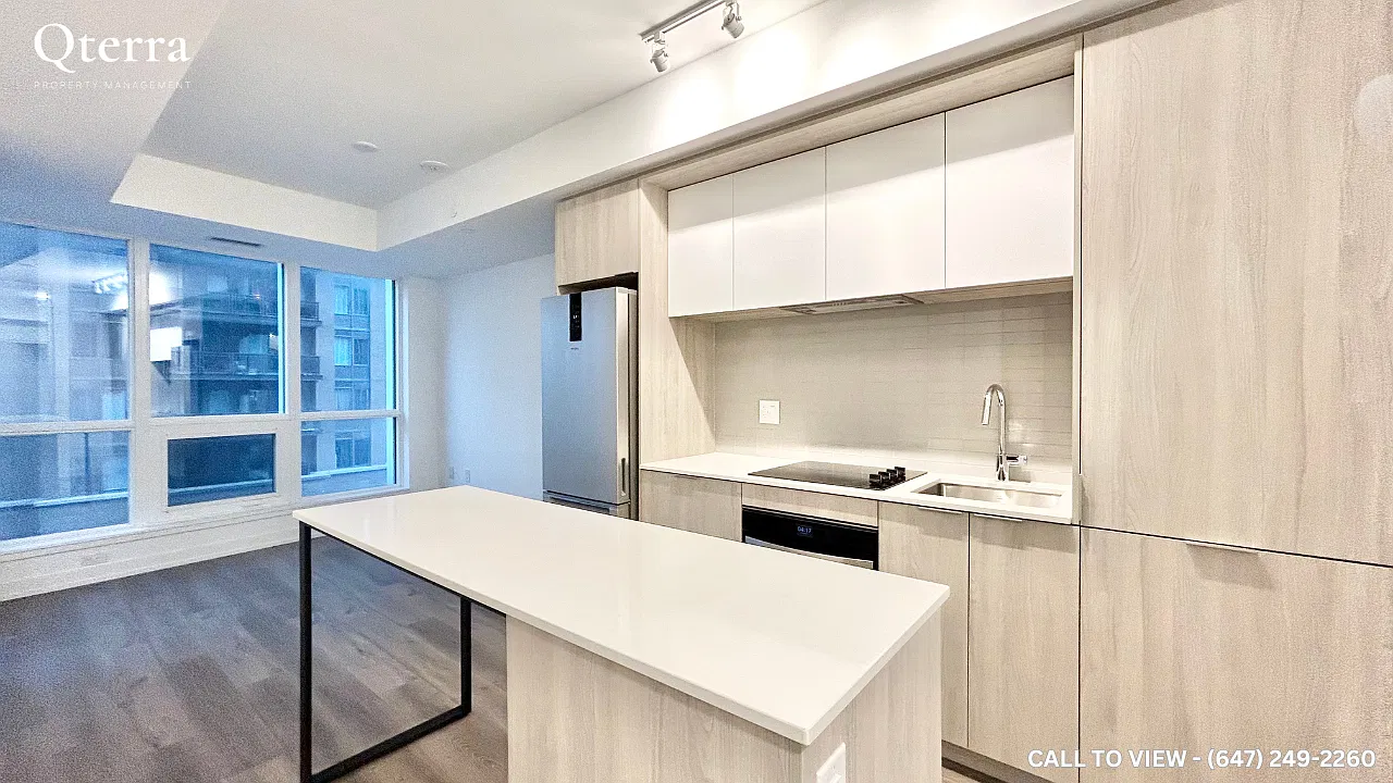 2 bed, 700 sqft, $2,595 — Photo 1