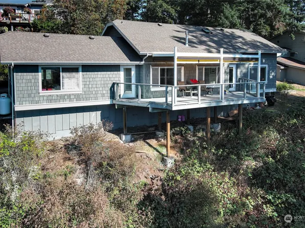 435 Hillcrest Place, Friday Harbor, WA 98250