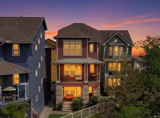 542 Oxford St, Houston, TX 77007