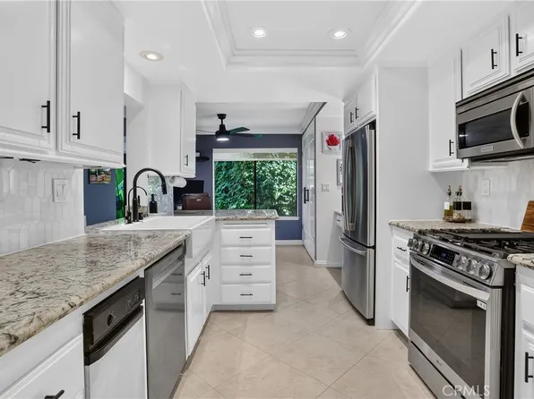 27871 Esporlas #27, Mission Viejo, CA 92692