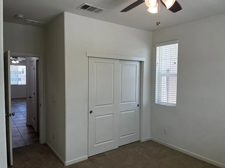 1614 Lion St — Photo 13