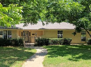 1701 Westside Dr, Sherman, TX 75092