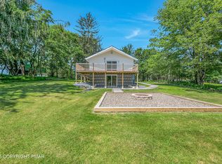 453 Cedar Dr, Long Pond, PA 18334