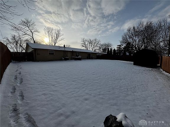 5th image of 1010 Derringer Dr