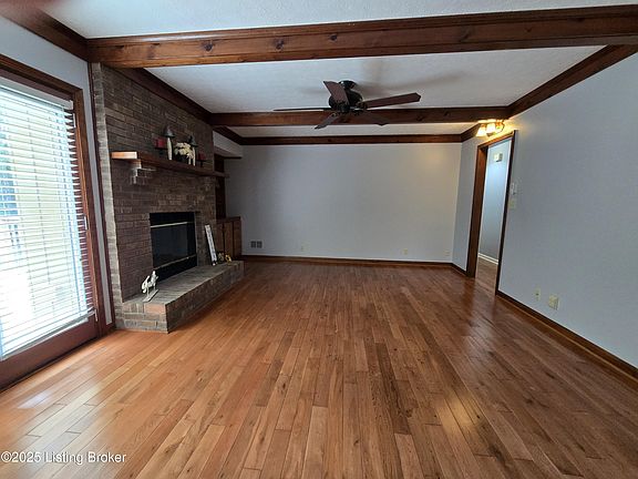 4th image of 1018 Cliffwood Dr