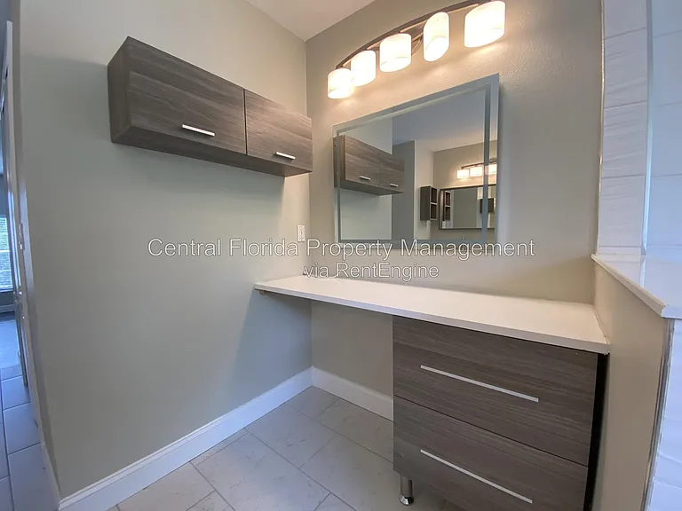 4115 Andover Cay Blvd — Photo 22