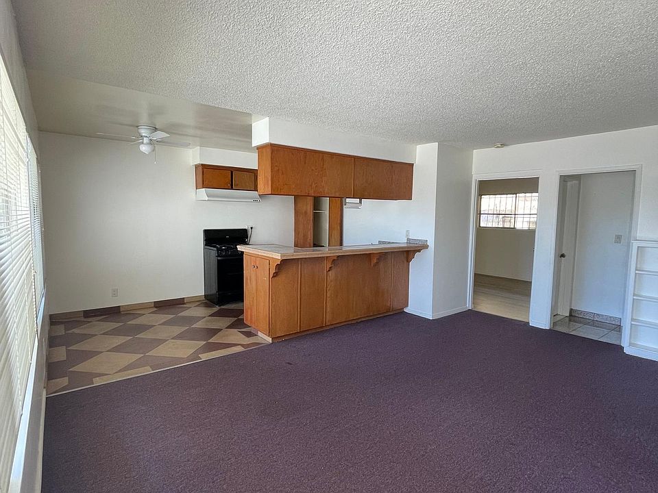 2nd image of 1601 College View Dr #2