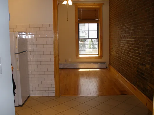 Rented by Elinor Taasa, LREB | media 28