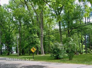 467 Iyopawa Rd, Coldwater, MI 49036