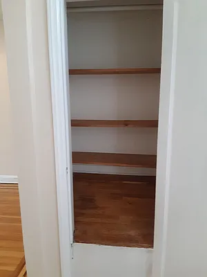 Rented by BUZZ REALTY | media 36