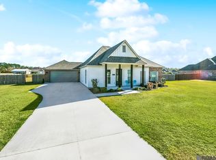 14250 Kaden Creek Dr, Walker, LA 70785