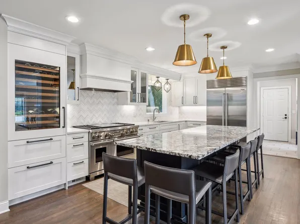 14580 48th Ave N, Plymouth, MN 55446