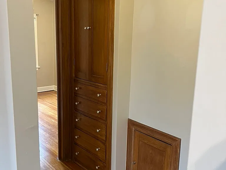 601 S Washington St — Photo 14