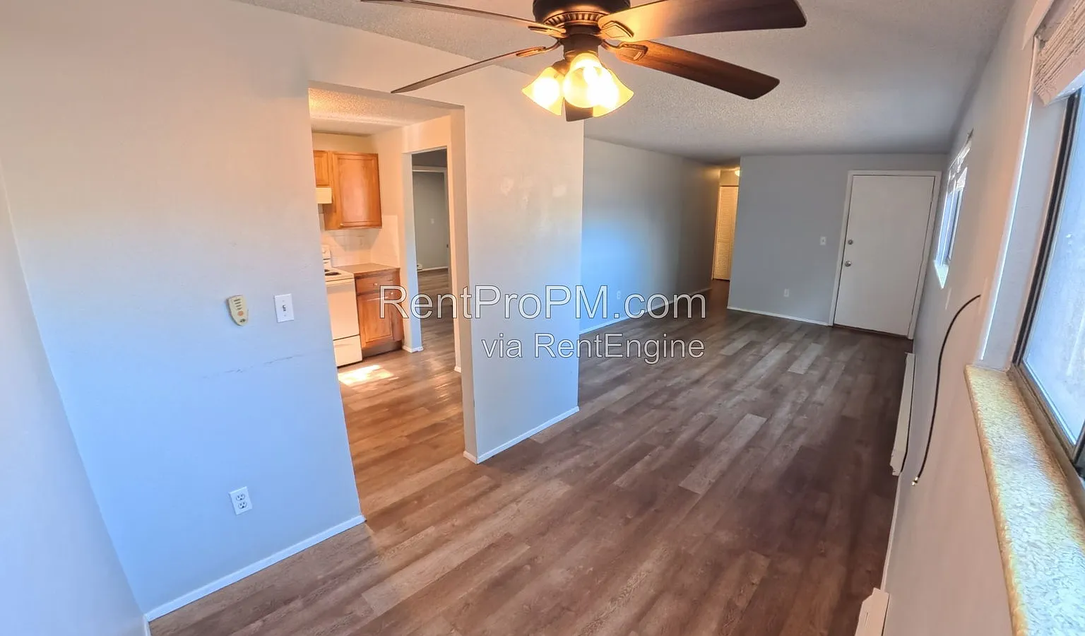 3 bed, 1.5 bath, $1,450 — Photo 4