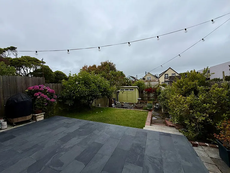 1251 40th Ave — Photo 12