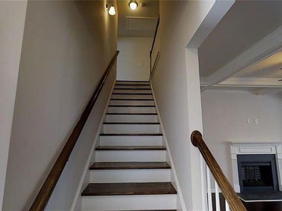 5th image of 2738 Kemp Ct