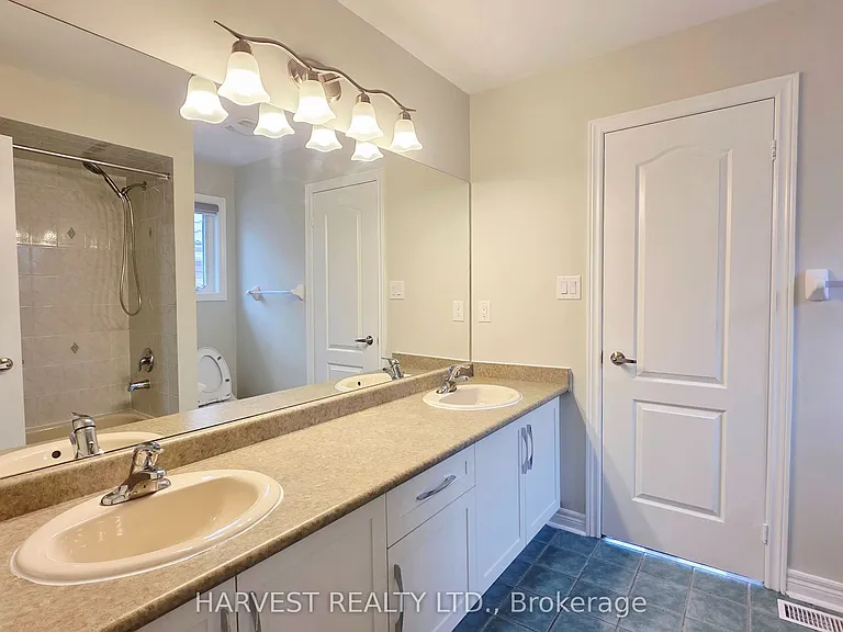 10 Walford Rd — Photo 17