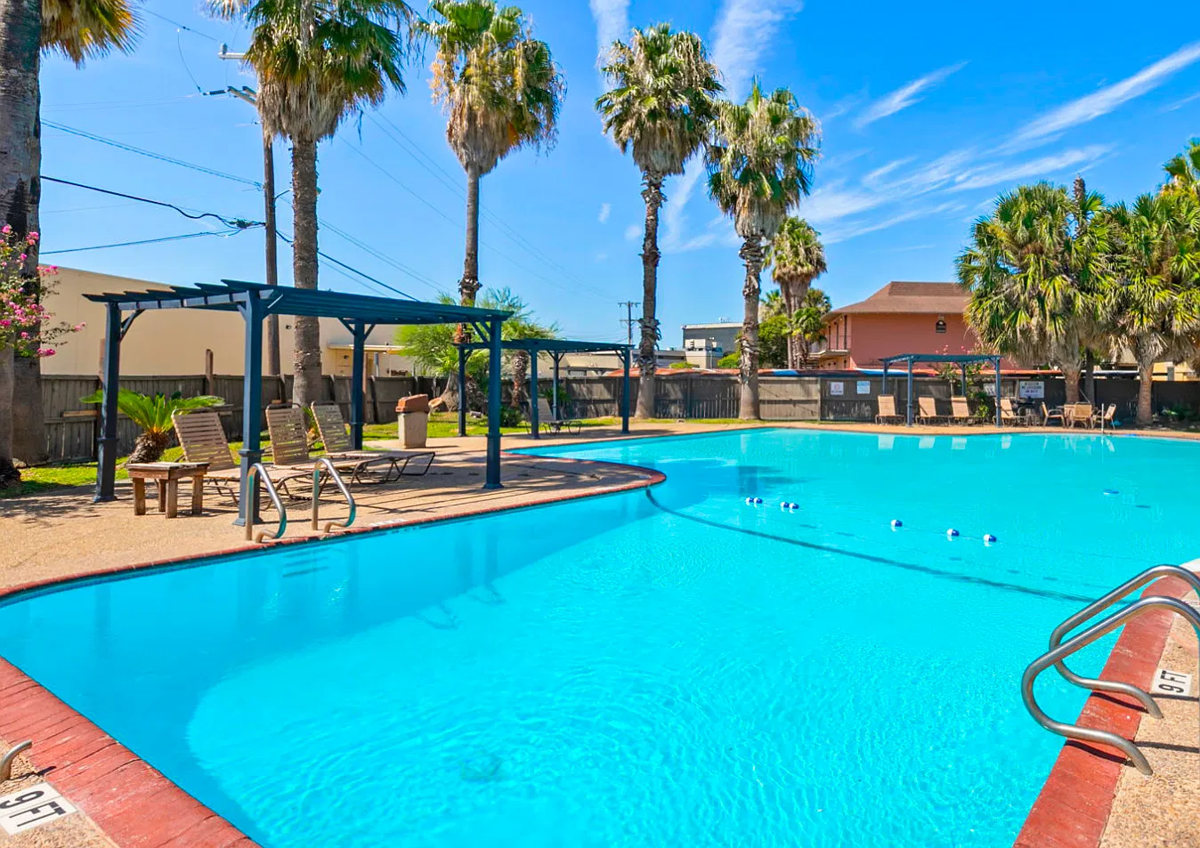 SolTerra Apartments — Photo 4