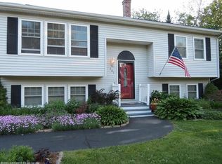 161 Starlight Dr, Brewer, ME 04412