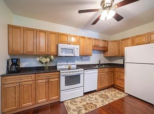 41 W Summit St APT 3, South Hadley, MA 01075