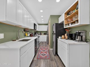 25 Morris Boulevard, Bayville, NJ 08721