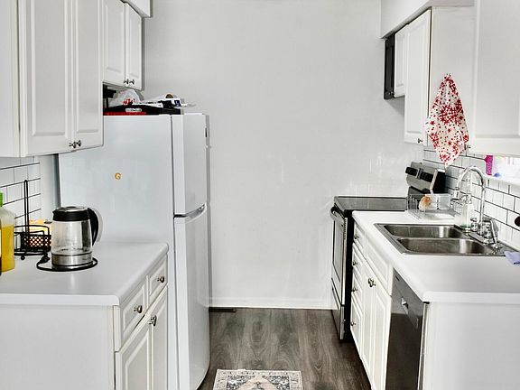 5th image of 6140 Beechfield Dr