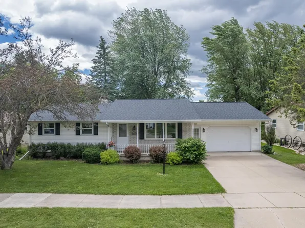 630 Bowers Ln, Kaukauna, WI 54130
