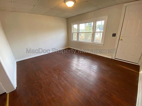 2nd image of 467 Courthouse Rd