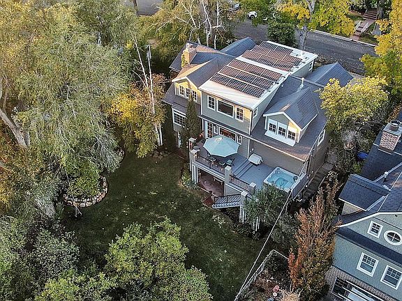 5th image of 1948 E Claremont Way