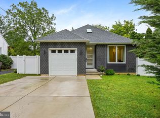 2430 Paris Ave, Feasterville, PA