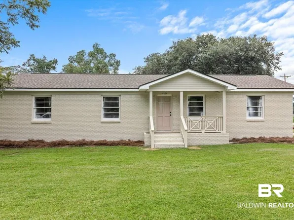 18024 Nebraska St, Robertsdale, AL 36567