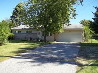 225 Beaumont Dr, Battle Creek, MI 49014