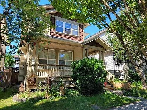 24337 102a Ave Photo 1
